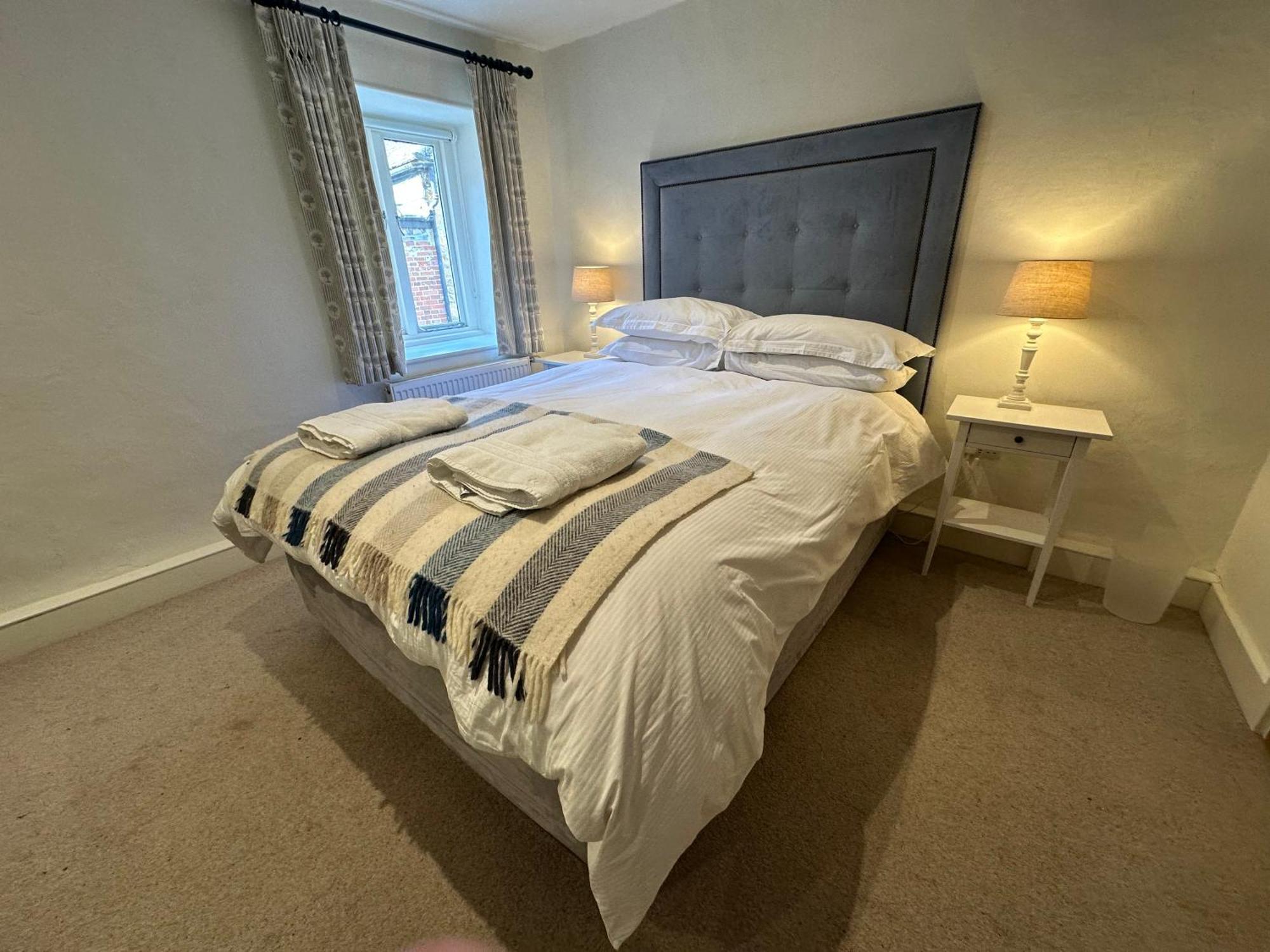 The Yard House Villa Sherborne  Luaran gambar